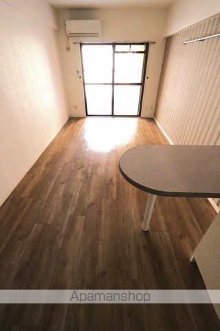 ダイアパレス新内町の内装写真