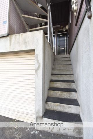 プラザイン福住Aの玄関写真