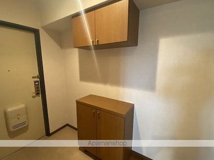 ラ・ヴィーダ高道[2LDK/61.95m2]の玄関