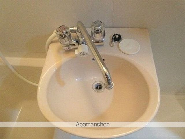 桜木町堂ノ下マンションの内装写真