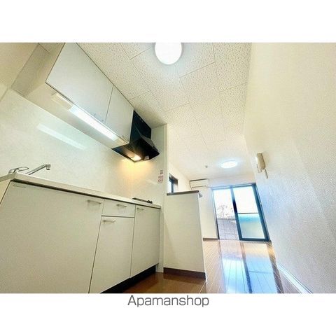アンプルール フラーリッシュの内装写真