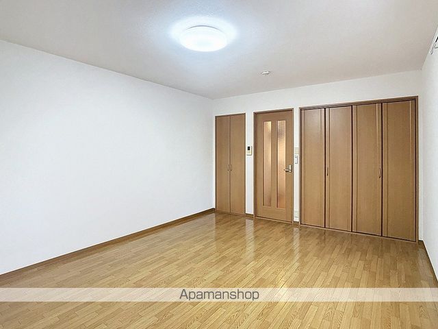 DOWELL桂町の内装写真