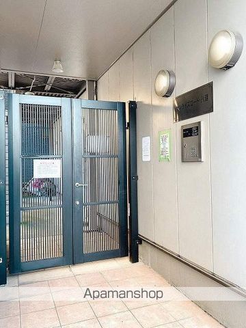 サンライズロード・八潮の玄関写真