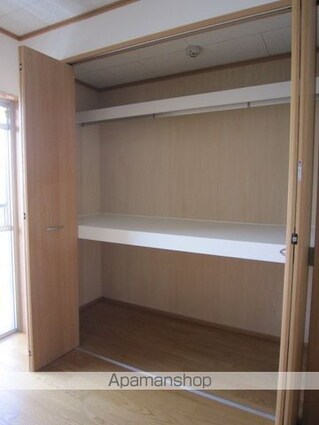 プランドビル八幡[2K/38.34m2]の収納