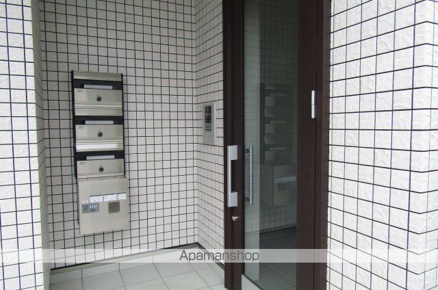 アーバンビオスの玄関写真