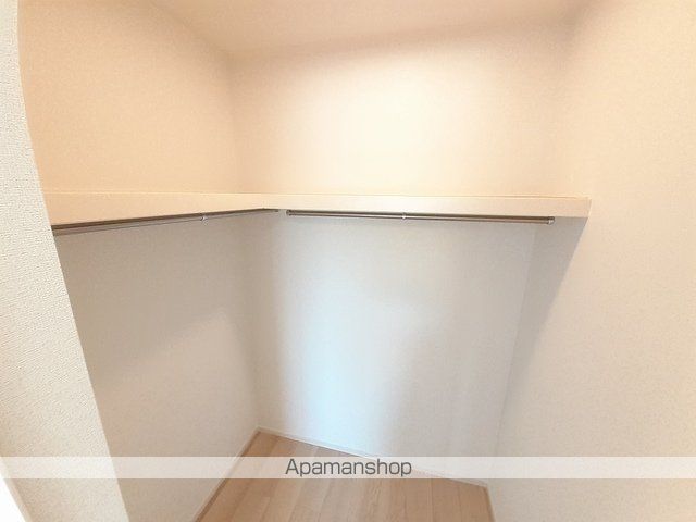 レジデンス プリュVIIIの内装写真