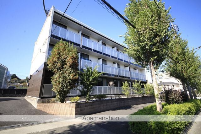 レオパレスメイプルヒルズの外観写真