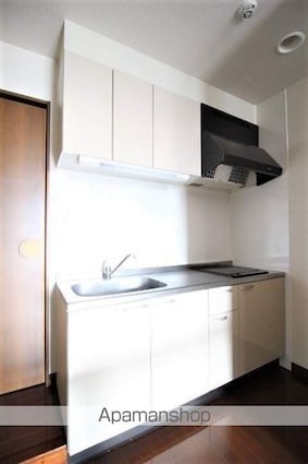 岡山県岡山市北区表町２丁目[1LDK/47.84m2]のキッチン