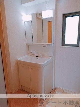 シャンド・フルール　Ｍ[1LDK/42.56m2]の洗面所