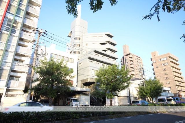 第12やたがいビルの外観写真