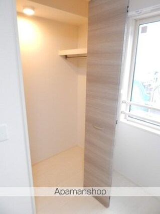 東京都昭島市郷地町２丁目[1LDK/49.77m2]の収納