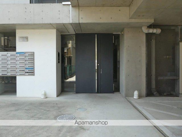 クレイタスパークIVの玄関写真