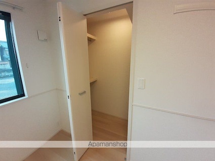 コンフォール水口[1LDK/50.01m2]の収納