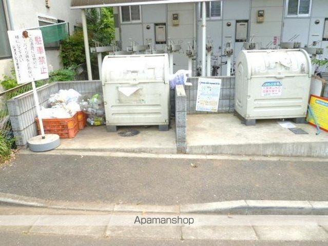 レオパレスパークサイドグレースの玄関写真