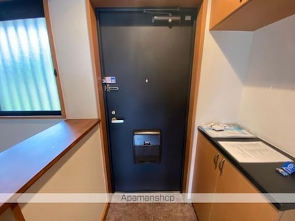 ハグネストＡ・Ｂ[2DK/49.7m2]の玄関