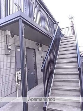 フォンテンブロー[1K/22.6m2]のエントランス2