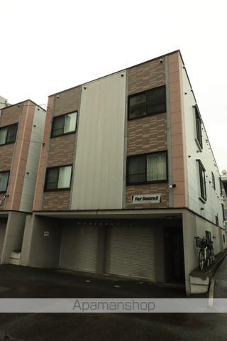 フォーシーズン大通IIIの外観写真