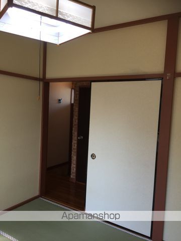 コウラックスシティー13の内装写真