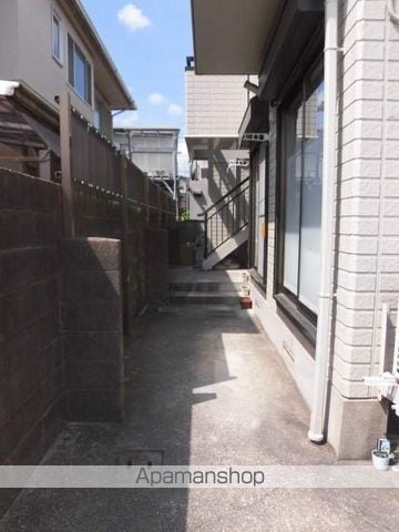 グランドハウス中井の玄関写真