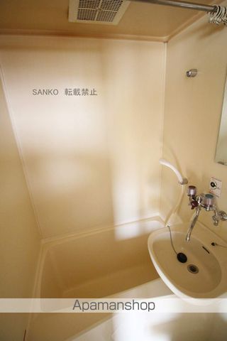 マクセル2 100の内装写真