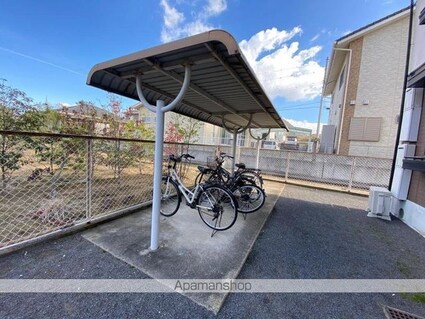 グレースヴィラ　Ａ棟[2LDK/50.34m2]の共用部3