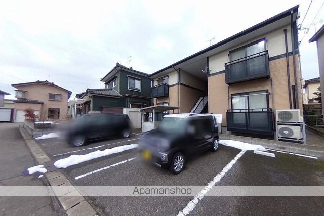 コーポシャルマンの外観写真
