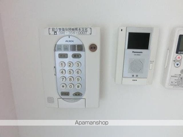 ヨーロピアンシャレー山ノ内 A棟の内装写真
