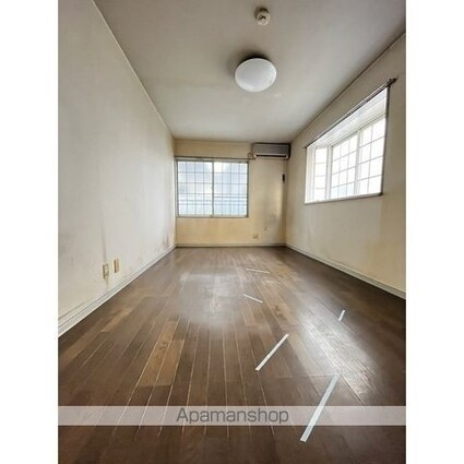 アドニス元町[1R/17.3m2]のリビング・居間