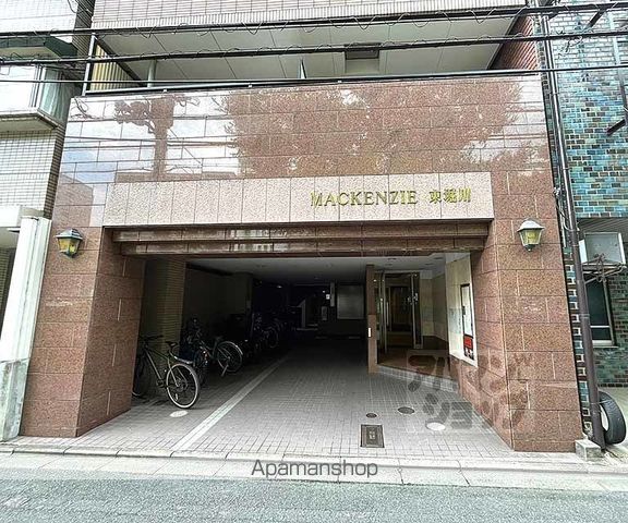 マッケンジー東堀川の玄関写真