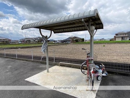 サニーフォレスタＣ[1LDK/45.47m2]の共用部1