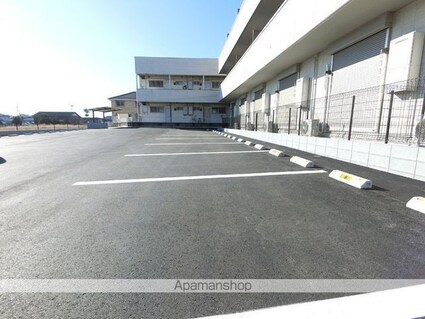 プレミスト　Ⅶ[1LDK/33.36m2]の駐車場