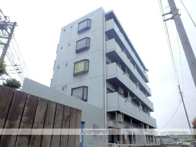 成城ロイヤルマンションの外観写真