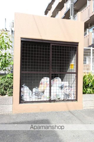 市川グリーンタウン第二ミズホの玄関写真