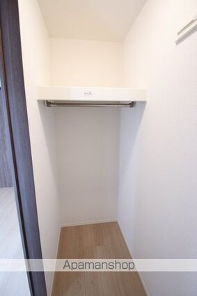 モンペリエ[1LDK/42.39m2]の収納