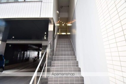 フラワーシティＩＮブラボン[1R/31.26m2]の共用部3