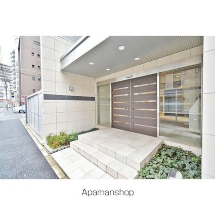 セレニティー名駅[1K/28.65m2]のエントランス