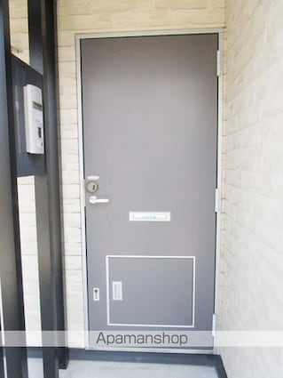 レオパレス城東[1K/23.61m2]のエントランス3