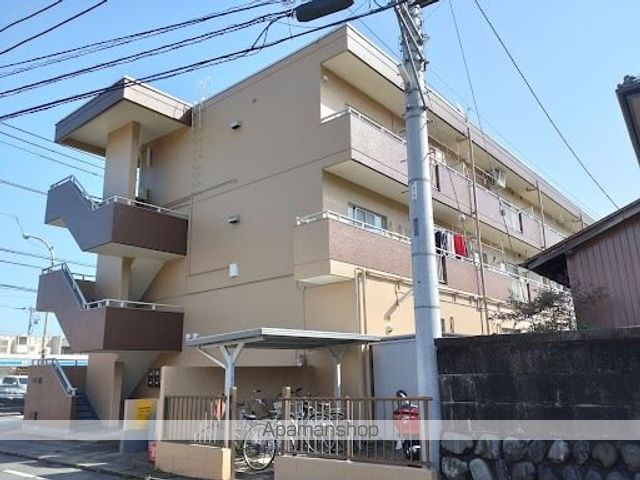 サバーブス菱山の外観写真