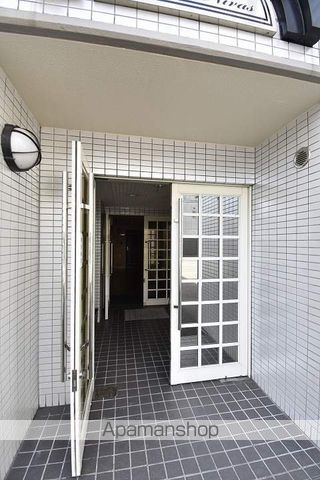 タクニヴァスの玄関写真