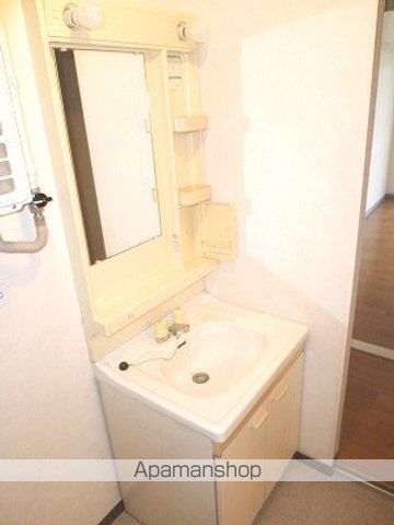 ロイヤルハイツ23の内装写真