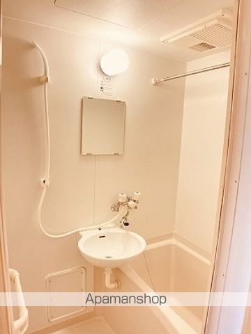 レオパレスメルナカヤの内装写真