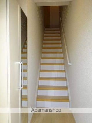 フィールドビーチ加茂名[1LDK/42.28m2]の玄関