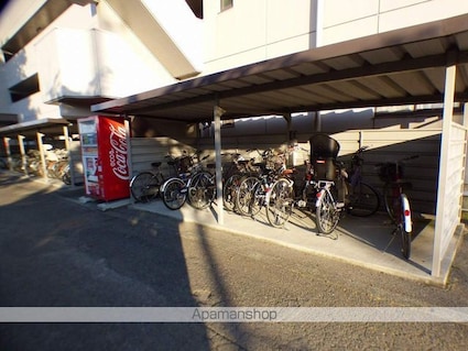 メゾンドール中寺[6LDK/100m2]の共用部5