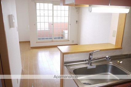 長野県岡谷市赤羽１丁目[1LDK/51.13m2]のリビング・居間