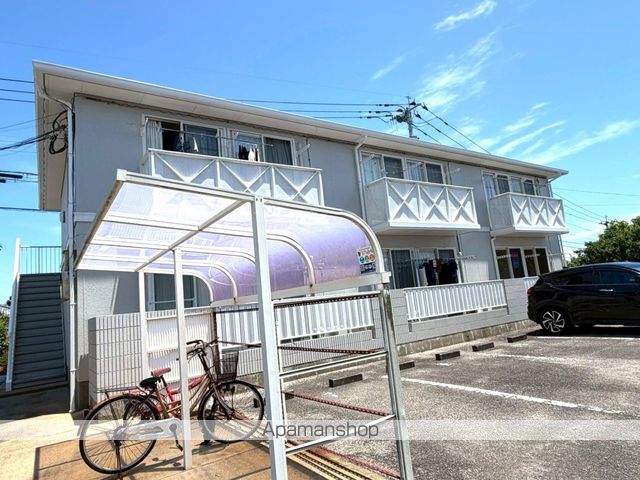 エメラルドビーチ参番館の外観写真