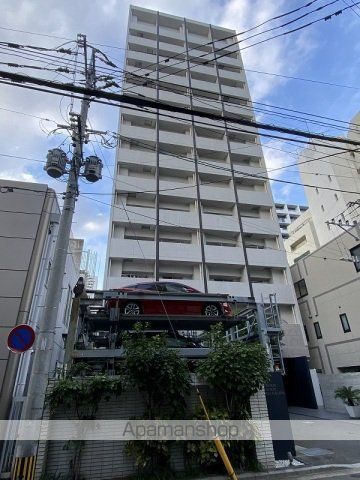 アソシアグロッツォ・クアトロ博多の玄関写真