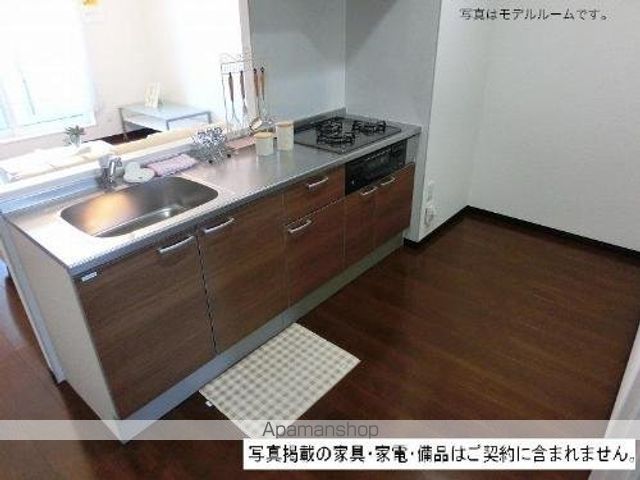 ヨーロピアンシャレー嘉島 壱番館の内装写真