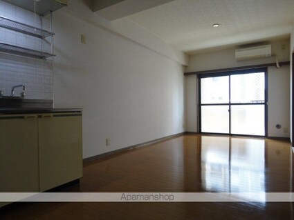 テーアイ二日町ビル[3LDK/60.5m2]のリビング・居間