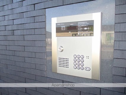 ハーバーイーストⅡ[1LDK/40.56m2]のエントランス1