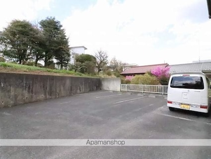 ボナールⅡ[2LDK/54.81m2]の駐車場